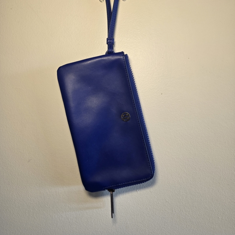 Blue Leather Wristlet Wallet - Lululemon